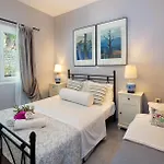 Artistsvillas-Vasia Villa *