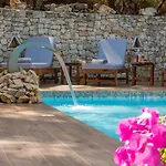 Villa Artistsvillas-Vasia