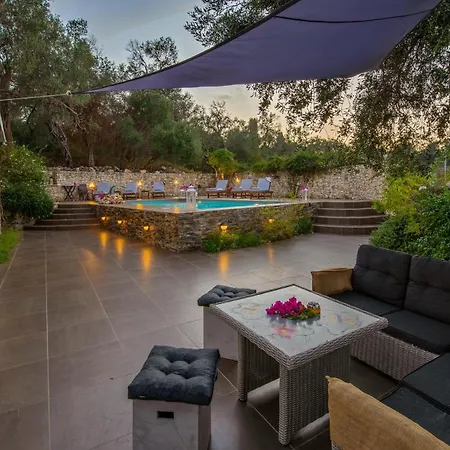 Villa Vasia's Artistsvillas Gaios