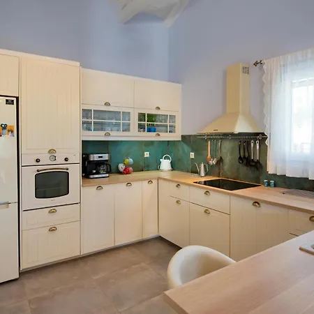 Artistsvillas-vasia