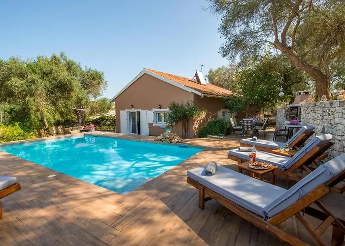 Vasia's Artistsvillas Villa *