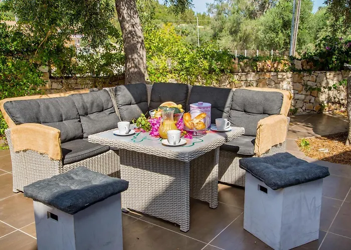 Vasia's Artistsvillas Gáios
